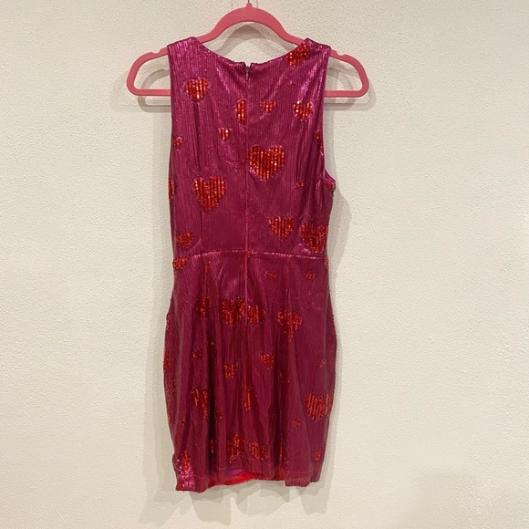 One33 Social Sequin Heart Faux-Wrap Mini dress Size 4 EUC - Picture 5 of 5